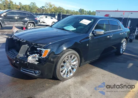 2013 Chrysler 300 Motown из США, поврежденный, VIN 2C3CCAAG1DH697819